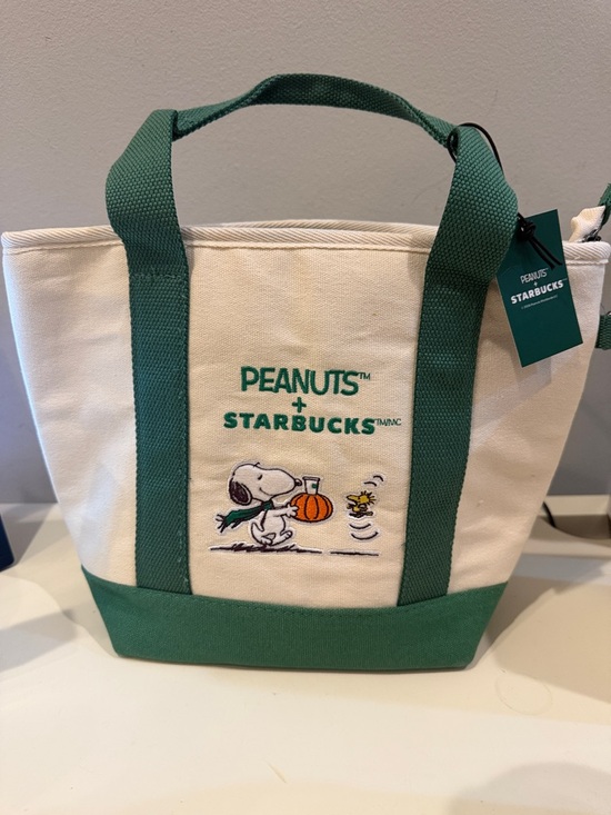 Starbucks Handbags - Starbucks x Peanuts Snoopy Pumpkin Canvas Tote Bag Fall 2026 NWT